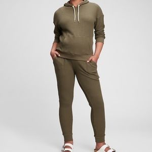 Maternity waffle joggers. Small. Gap. Green olive.